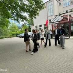 Kiedy biologia rozszerzona? Decyzja, terminy, studia i sukces!
