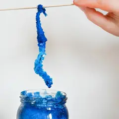 Eksperymenty z solą dla dzieci: Magiczne zabawy w domu!