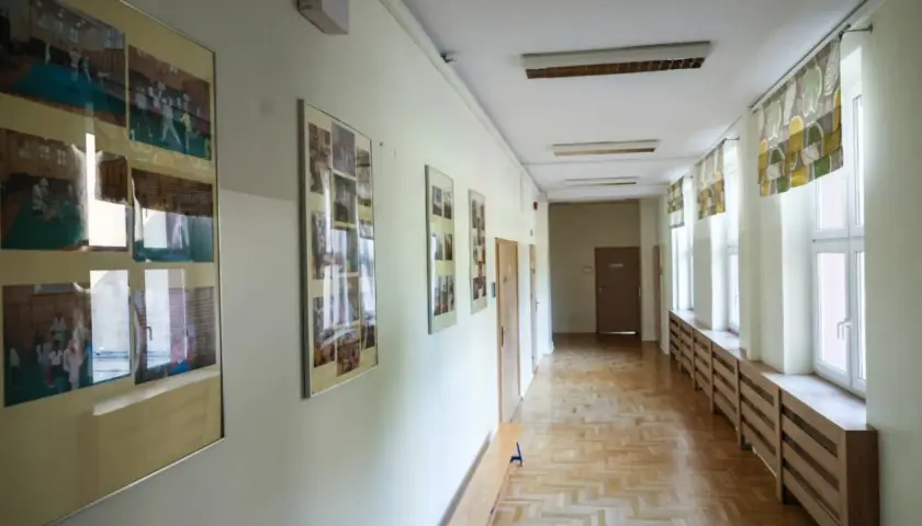 Kiedy biologia w szkole podstawowej? Start w 5. klasie i zmiany od 2026